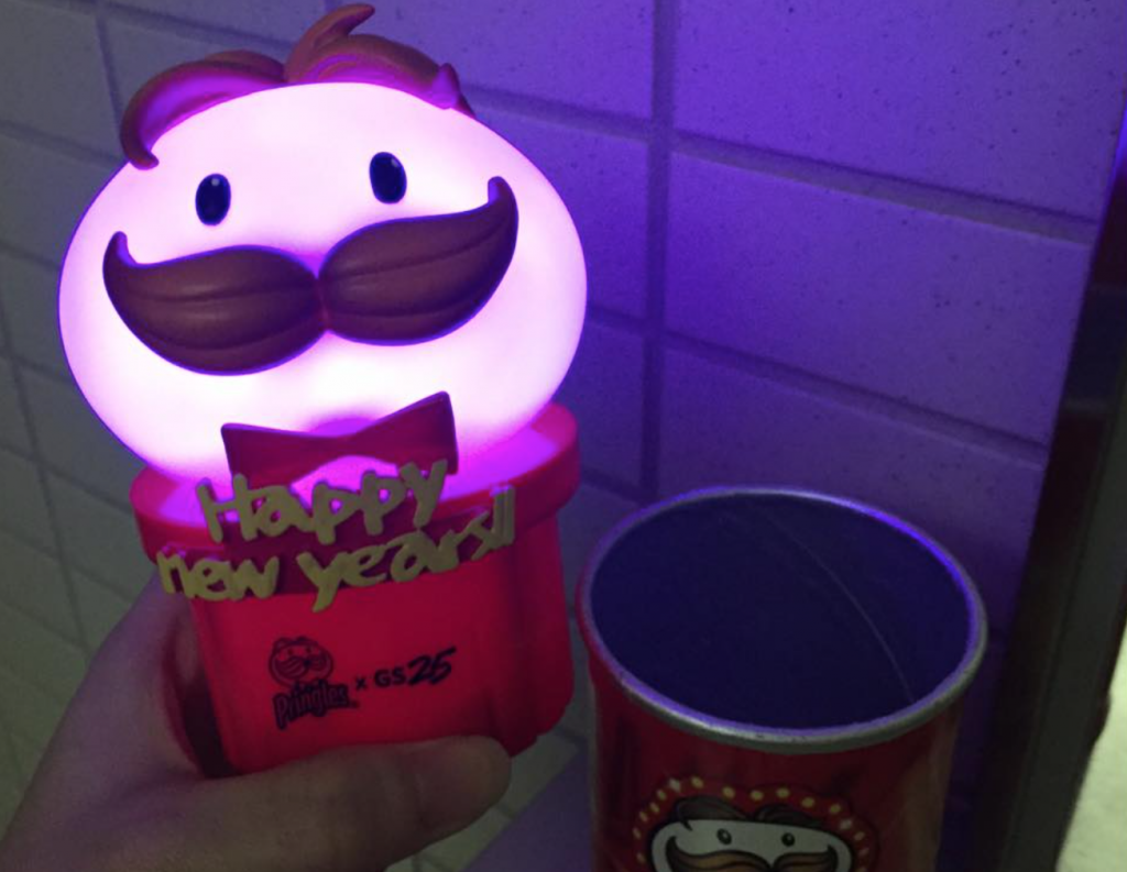 Limited Edition Pringles Come with Glowing Mr. P | Be Korea-savvy