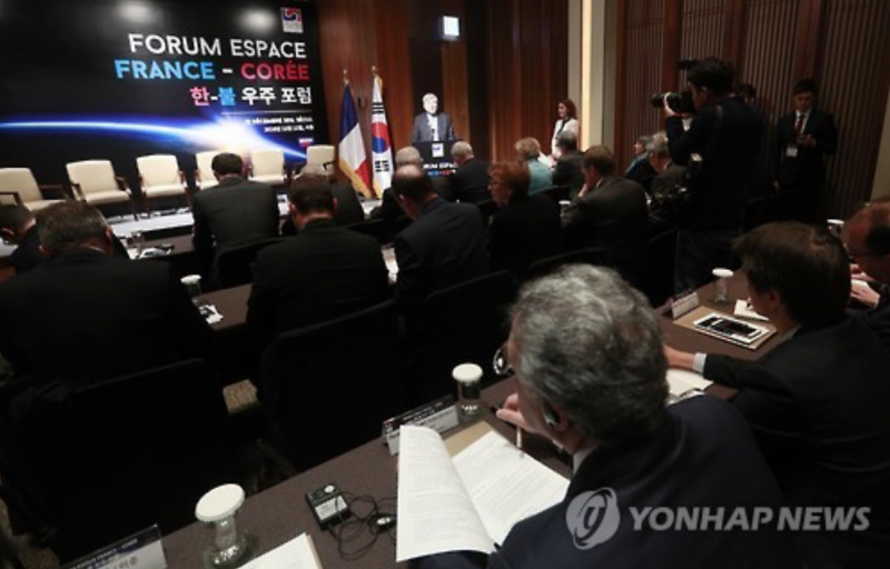S. Korea, France Seek to Expand Aerospace Tie-Up