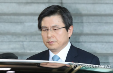 PM to Become Acting President Following Park’s Impeachment