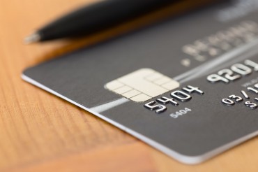 Number of Credit Card Defaulters on Rise: Data