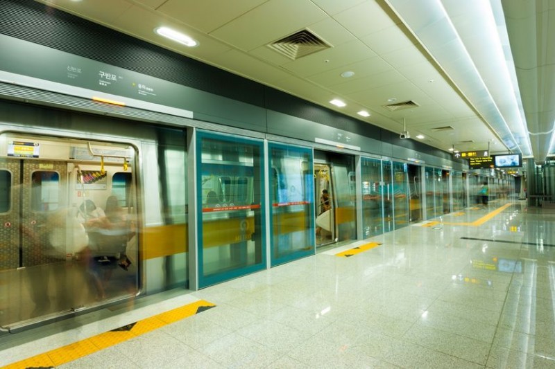 Electromagnetic Waves in Subway Trains Extremely Low: Study