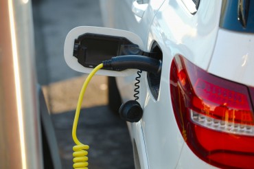 New Government Measures for Eco-Friendly Vehicles Include Rest Areas for EVs