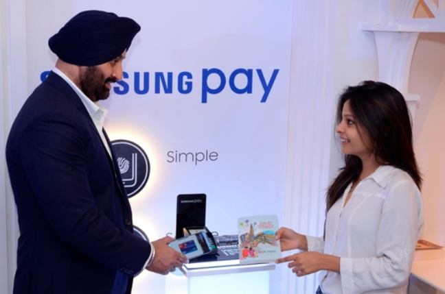 Samsung Showcases Mobile Payment Solution in India