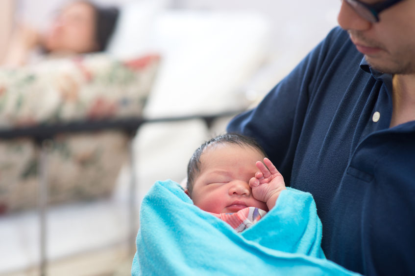 The plan is the government’s effort to encourage more couples to seek maternity or paternity leave to cope with the country’s extremely low birthrate, officials said. (Image credit: Kobiz Media)