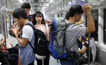 Busan Campaign Prompts Subway Riders to Wear Backpacks on Their Front