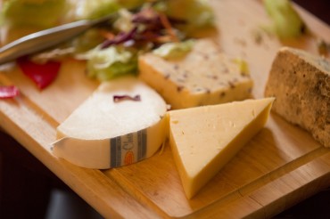 Rising Consumption of Cheese and Butter Reflects Changing Eating Habits