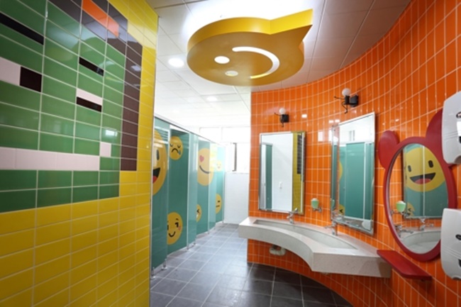 Seoul City Hall to Hold Photo Exhibition Showcasing Revamped School Bathrooms