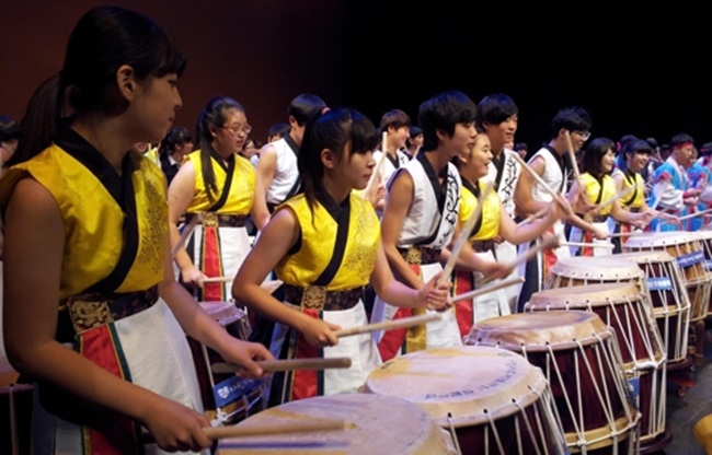 High School in Gyeonggi Uses Drums to Guide Students Through Puberty
