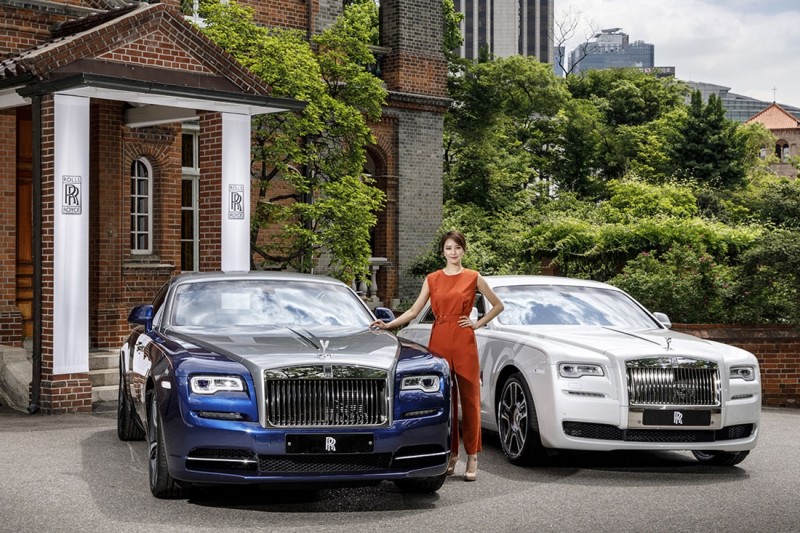 Rolls-Royce Unveils South Korea-Themed Models