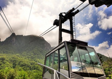 Gov’t Ruling Paves Way for Controversial Cable Car on Mt. Seorak
