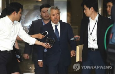 Founder of Mr. Pizza to Stand Trial for Embezzling 15 Billion Won