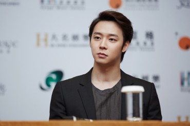 Scandal-ridden Park Yu-chun Opens Up about Marriage