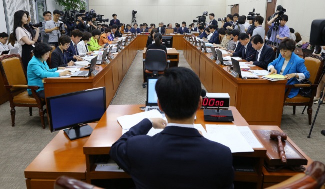 The Rural Development Agency (RDA) released a statement on September 1 declaring its decision to halt its efforts to foster a market for genetically modified crops (GMC). (Image: Yonhap)