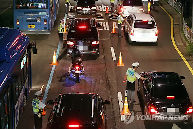 Statistics show that almost half (44 percent) of the 59 casualties last year occurred between September and November, a figure cited by the police as a reason for the 24-hour sobriety tests. (Image: Yonhap)