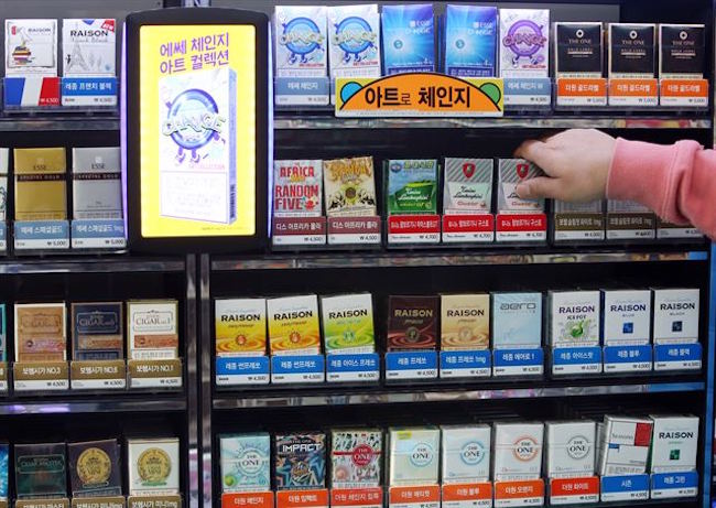 what does cigarettes do to your lungs How Do Cigarettes Affect the Body?