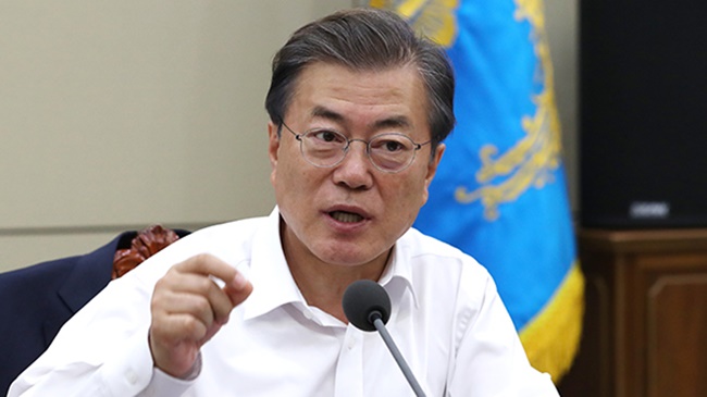 Moon Seeks Labor Reforms to End Culture of Overwork