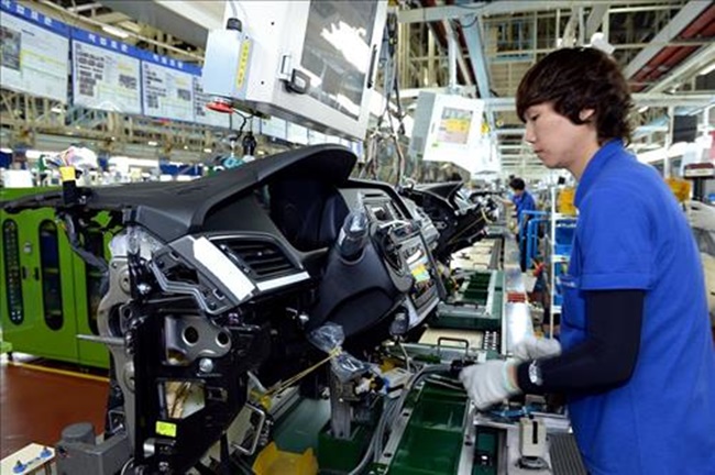 Hyundai Mobis Q3 Net Plunges 32% on Weak China Sales