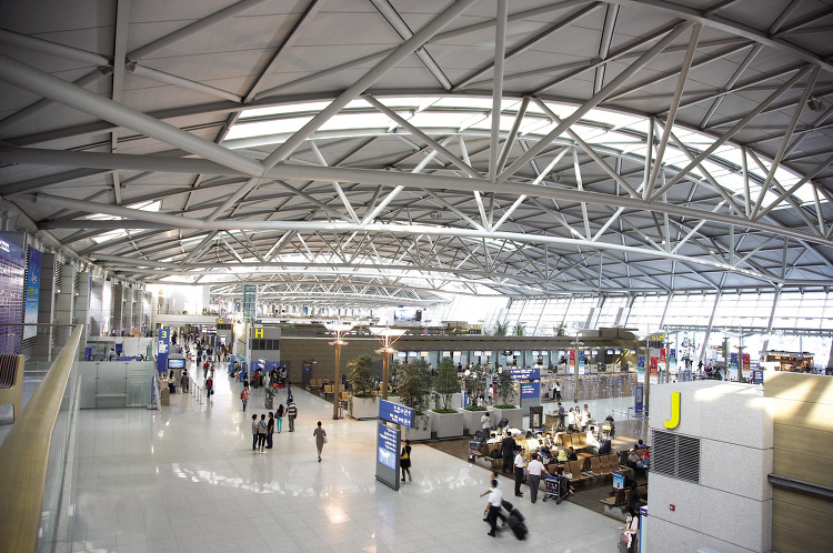 Disorder at Incheon International Airport as 3,000 Elderly Visit Every Day