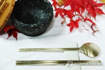 Moon to Present Traditional Bowls, Spoons, Chopsticks to Trump