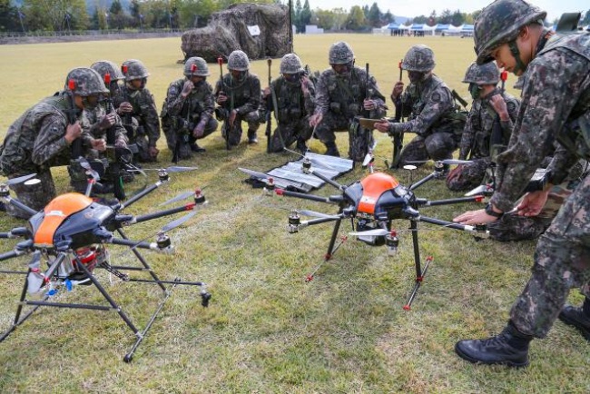 According to a source close the army on Tuesday, a new group will be formed in the military dedicated to the development of drone bots and standard platforms, as well as creating a team of drone bot combatants, which will be a ‘game changer’ on the battlefield. (Image: Korea Army Academy at Yeongcheon)