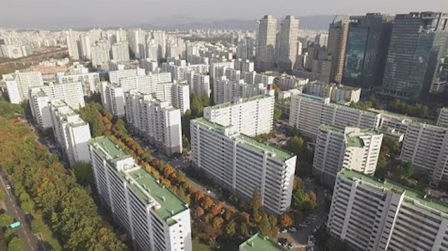 Of the South Korean households that are renters, 60.5 percent utilize “wolse”, or monthly payment rental systems, boosted by a growing low-income bracket. (Image: Yonhap)