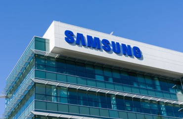 Samsung Electronics Hires More Permanent Employees