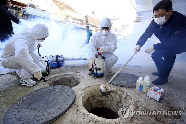 The Seoul government announced plans for a major urban overhaul on Wednesday, which could see aging foul-smelling septic tanks around the city disposed of. (Image: Yonhap)