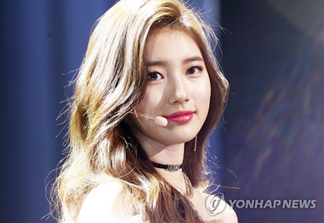 "I see it as a chance to grow more because I now can pursue my own style of music," she said. "So I hardened my heart more than ever as I prepared for this," the 23-year-old singer said during a press showcase for the new album in Seoul on Monday. (Image: Yonhap)