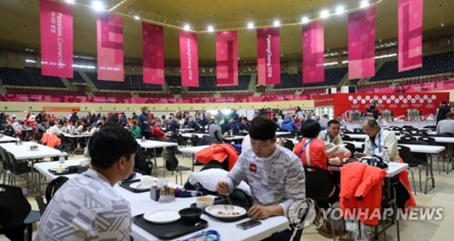 Athletes’ Village Dining Hall Satisfies Appetites From All Continents