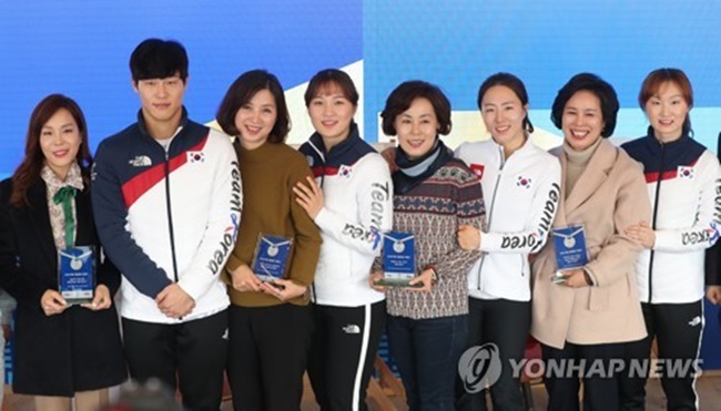 Mothers of S. Korean Olympians Share Stories of Devotion, Support
