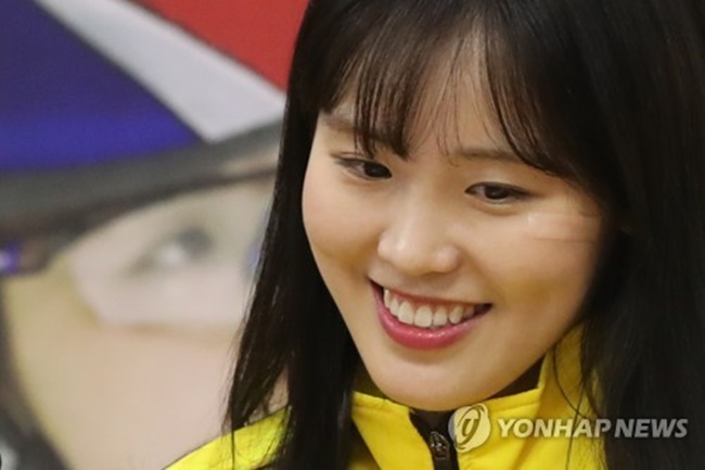 Kwak Yoon-gy, 26, and Kim A-lang, 22, were the oldest athletes on the men's and women's teams at PyeongChang 2018, where South Korea grabbed three gold, one silver and two bronze medals to lead all countries. No other nation won more than one gold medal in the sport. (Image: Yonhap)