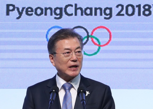 With both the U.S. and North Korea set to score political points over the next two weeks, President Moon's engagement efforts are set to face challenges during what he has advocated as an Olympics of peace. (Image: Yonhap)