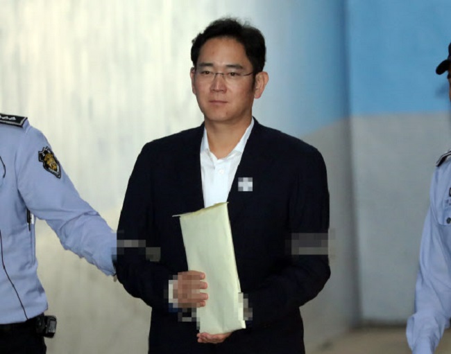 Samsung Electronics vice chairman Lee Jae-yong was arrested and served almost a year behind bars on charges of bribery and corruption before being released on a suspended sentence on February 5. (Image: Yonhap)