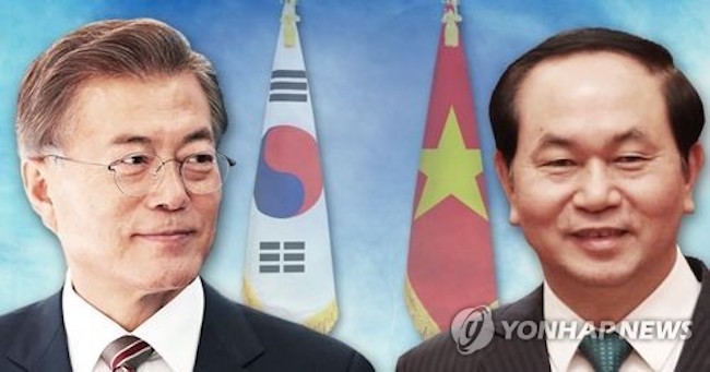 Leaders of South Korea's major business groups and economic organizations will accompany President Moon Jae-in on his visit to Vietnam and the United Arab Emirates (UAE) next week to further strengthen economic cooperation, industry sources said Friday. (Image: Yonhap)