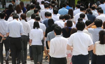 Survey Reveals S. Koreans with Jobs Pessimistic About Getting Rich