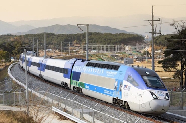 For the duration of the Paralympics, the government will keep the high-speed KTX train running on the Gyeonggang Line – connecting Seoul Station to Gangneung – 22 times from Monday through Thursday and 30 times from Friday through Sunday on one-way trips. (Image: Korail)