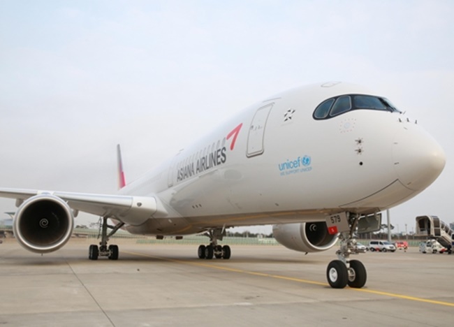 Asiana Receives 5th A350-900 Jet