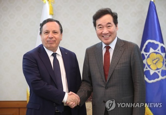 Jhinaoui was on a visit to South Korea, leading Tunisia's delegation to a meeting of the South Korean-Tunisian Joint Commission formed to enhance bilateral cooperation. This week's talks were the commission's first meeting in 10 years. (Image: Yonhap)