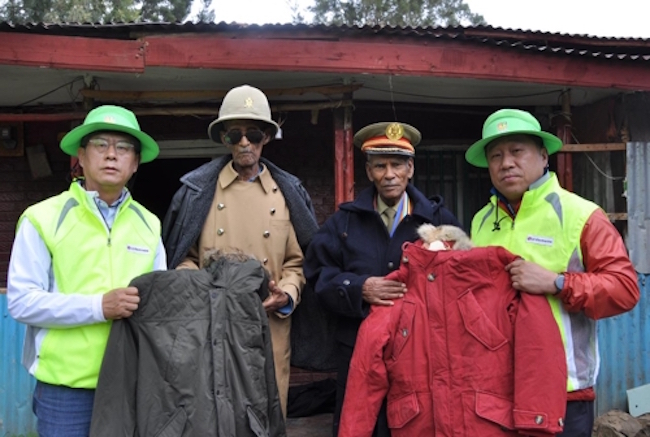 LG Electronics Delivers Jackets to Korean War Veterans in Ethiopia
