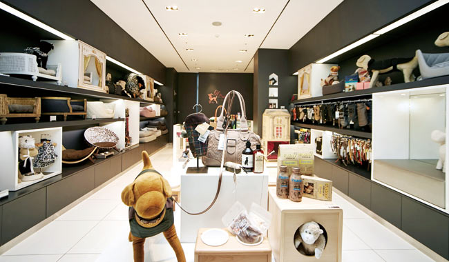 Pet Boutique, High-end pet compilation store in Galleria Department Store (Image courtesy of Galleria)