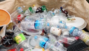 Sales of Eco-friendly Products Increase After Recycling Crisis