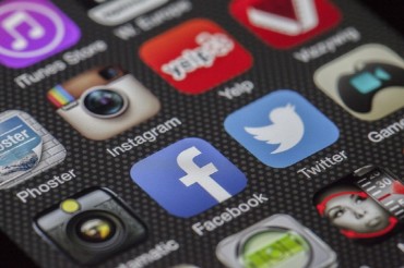 Instagram Up, Facebook Down in S. Korea’s Social Media Popularity