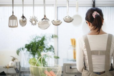 About 85% of S. Korean Citizens Think Women Are Responsible for Household Chores: Poll