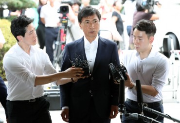 Ex-Gov. An Cleared of Sex Abuse Charges in MeToo Scandal