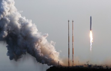 S. Korea Successfully Tests Space Rocket Engine