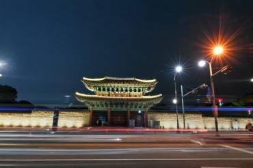 Changgyeong Palace to Remain Open at Night from Next Year