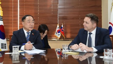 Slovakia Calls for Cooperation with S. Korea on Eco-Friendly Cars
