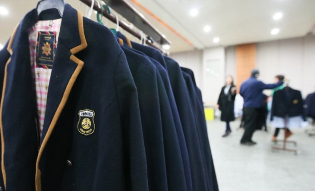 Seoul Schools to Reflect Student Opinion in School Uniform Policies