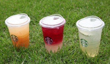 Drastic Drop in Straw Use at Starbucks After New Lid Introduced
