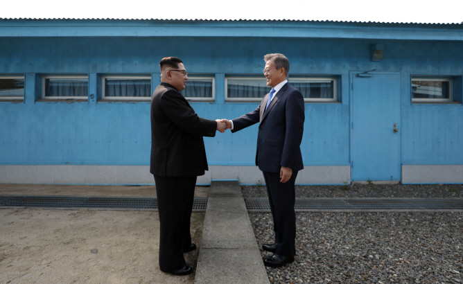 Poll Shows Fewer S. Korean Students View N. Korea as Enemy